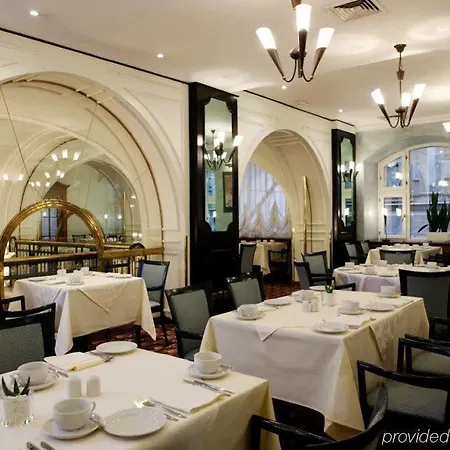 آرت نوفو بالاس فندق 5*